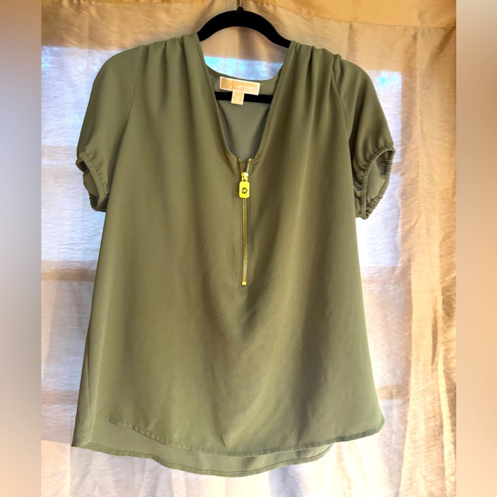 Michael Kors Puff Sleeve Blouse w/ Gold Zip – Sage Green, Size M